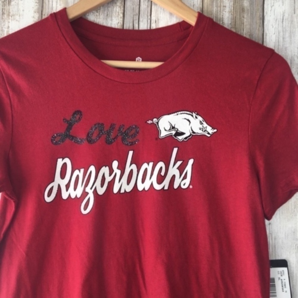 Arkansas Razorbacks Tee Girls XL Red Graphic Love Razorbacks NCAA Shirt NWT - Picture 2 of 4